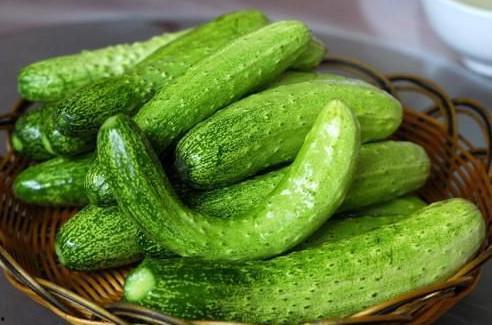 突然吃瓜有危害吗,突然吃瓜的潜在危害与注意事项