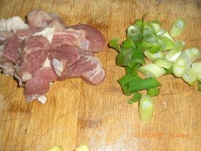 猪吃牛腿瓜,探寻农家美食的独特魅力