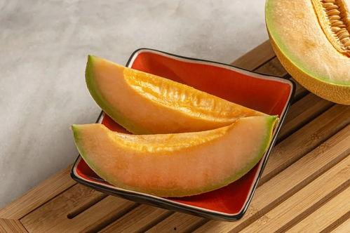 吃蜜瓜喉咙发炎,甜蜜诱惑背后的喉咙炎症之谜