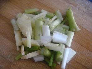 兔子吃葫芦瓜好吗,兔子适宜食用葫芦瓜吗？营养分析及食用建议