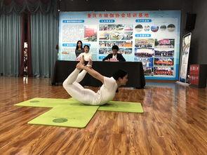 吃瓜瑜伽教练小说,揭秘吃瓜瑜伽教练的甜蜜烦恼