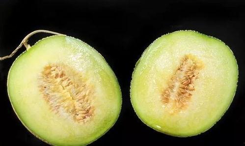 吃瓜过敏嗓子,症状、原因及应对策略