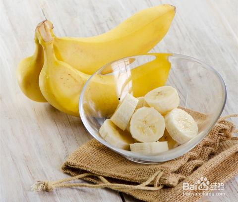 女生来月经可以吃瓜,吃瓜也能养生？揭秘月经期间的健康饮食秘诀