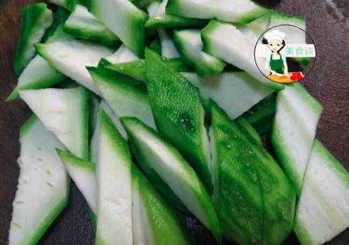 瓜要去皮吃吗,揭秘是否需要去皮食用