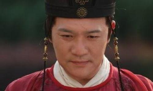 太监朝廷吃瓜,太监朝廷的吃瓜风云