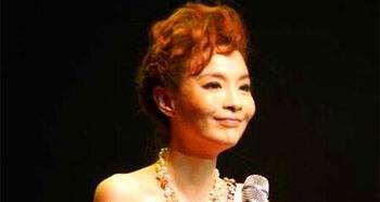 吃瓜曲线女主持,揭秘娱乐圈幕后风云