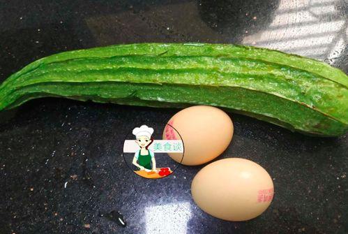 月下吃瓜,揭秘古代夜市中的独特风情