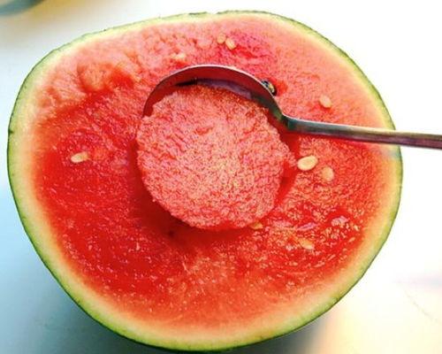 吃瓜小勺子吃的说说,揭秘娱乐圈那些不为人知的幕后故事