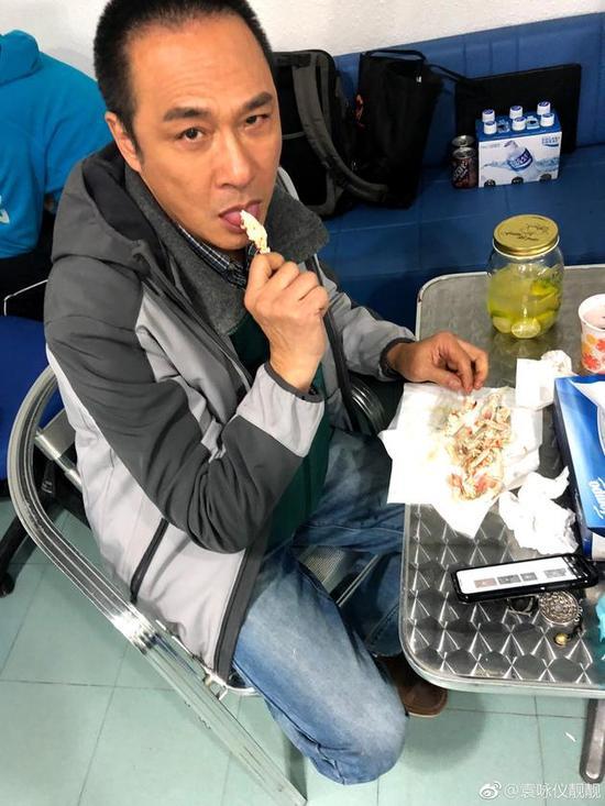 吴镇宇袁咏仪吃瓜,娱乐圈最新八卦大揭秘